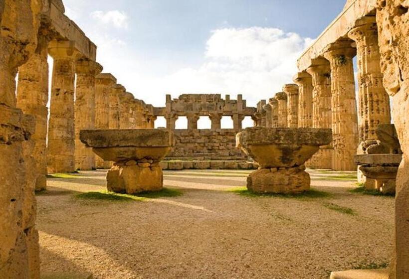 Номер Стандарт с Балконом, La Terrazza Sul Mar Mediterraneo