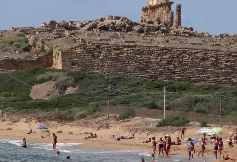 オーシャンビュースタンダードルームバルコニー付き, La Terrazza Sul Mar Mediterraneo