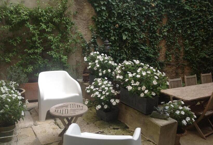 스탠다드 룸, Les Chambres De L Horloge