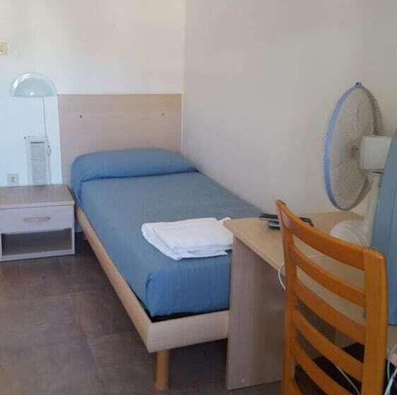 スタンダードシングルルーム, La Caravella