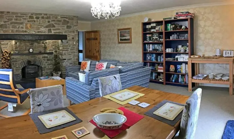 スタンダードルーム, Maesyfelin Isaf B&b