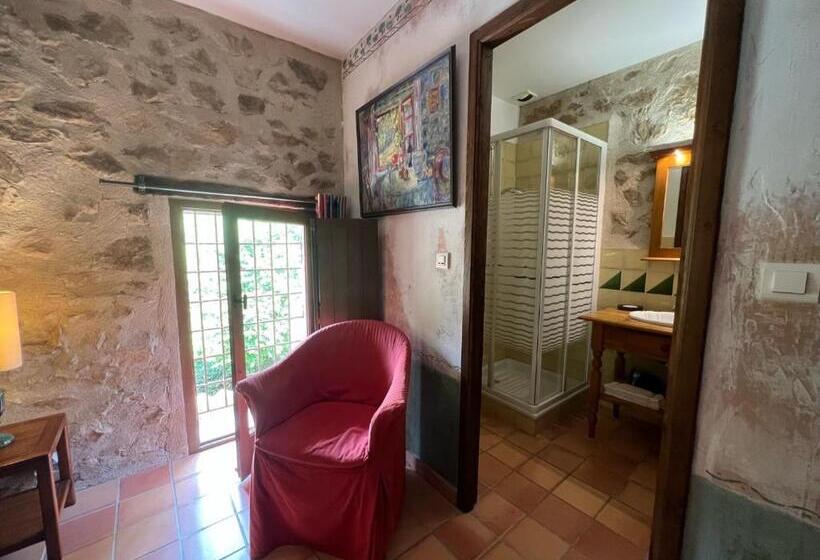 豪华房间, Mas Lo Faix