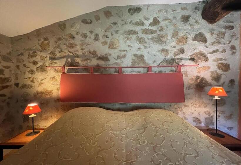 山景套房, Mas Lo Faix