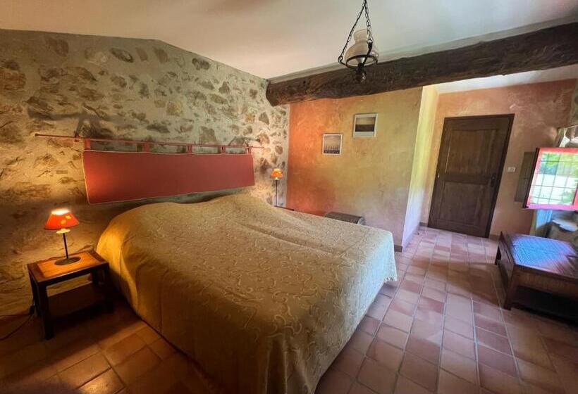 山景套房, Mas Lo Faix