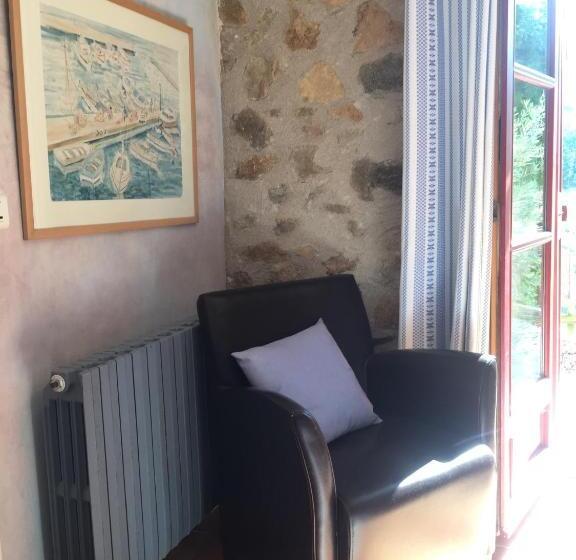 带露台的套间, Mas Lo Faix