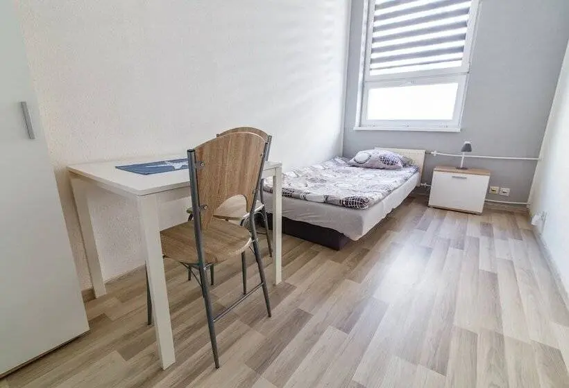 اتاق استاندارد, Hostel Keja