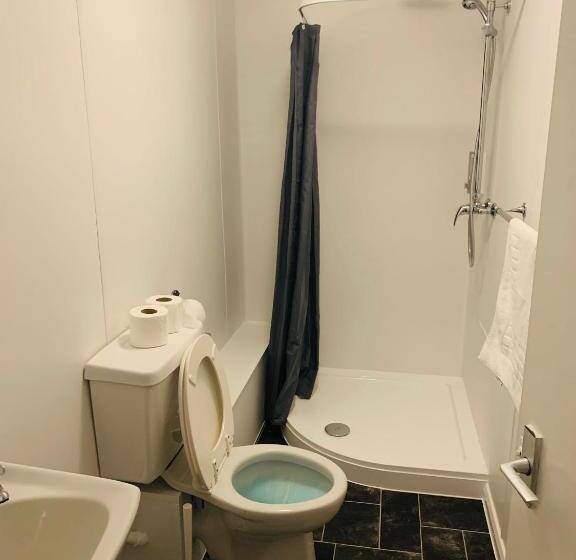 اتاق استاندارد با چشمانداز دریا, Four Oaks