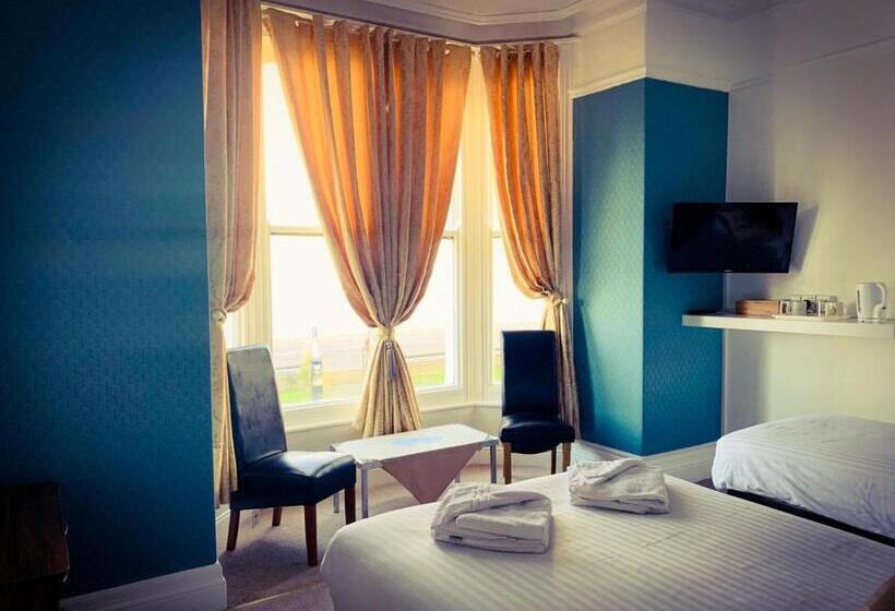 اتاق استاندارد با چشمانداز دریا, Four Oaks