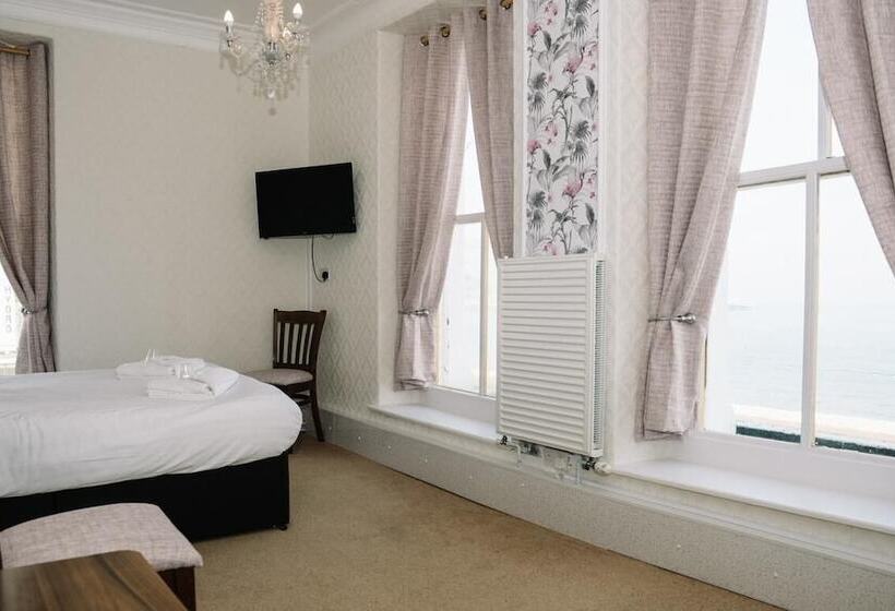 اتاق استاندارد با چشمانداز دریا, Four Oaks