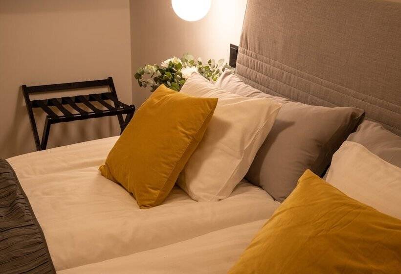 חדר משפחתי, L Syfabriken