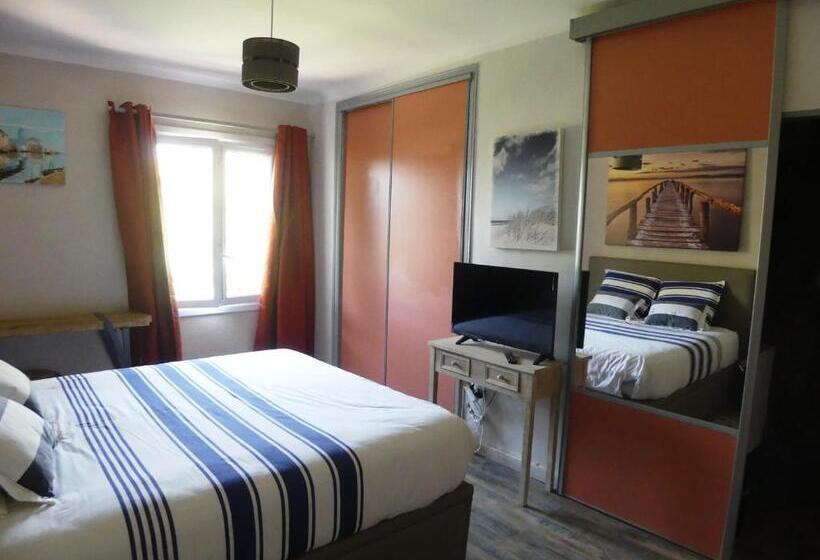 Номер Стандарт, La Calanque Du Boucharel