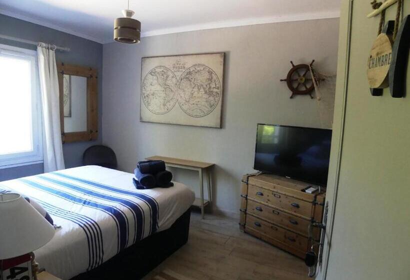 Номер Стандарт, La Calanque Du Boucharel