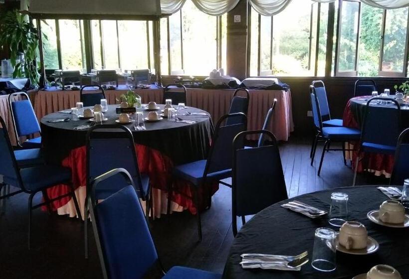 家庭间, Motel Desa