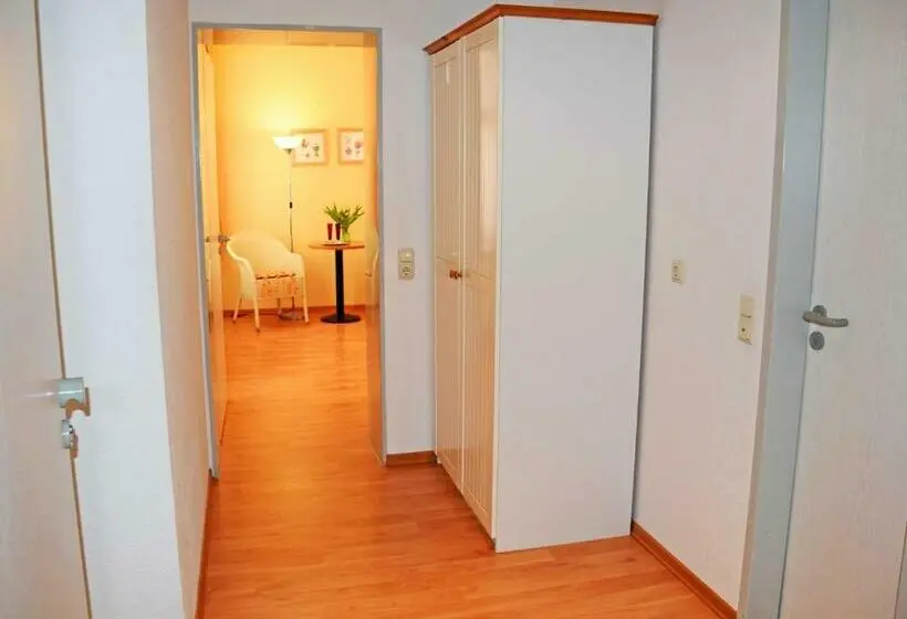 スタンダードルーム, Appartementhaus Sellin