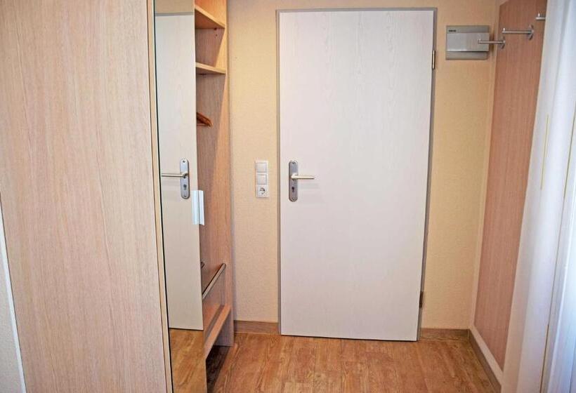 이코노미 룸, Appartementhaus Sellin