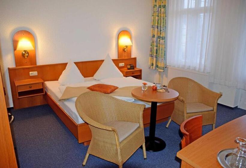 バルコニー付きスタンダードトリプルルーム, Appartementhaus Sellin