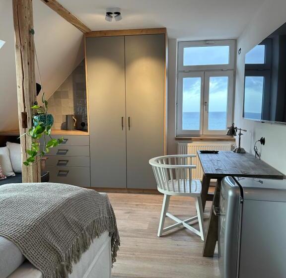 标准间, Strandhaus Wotan