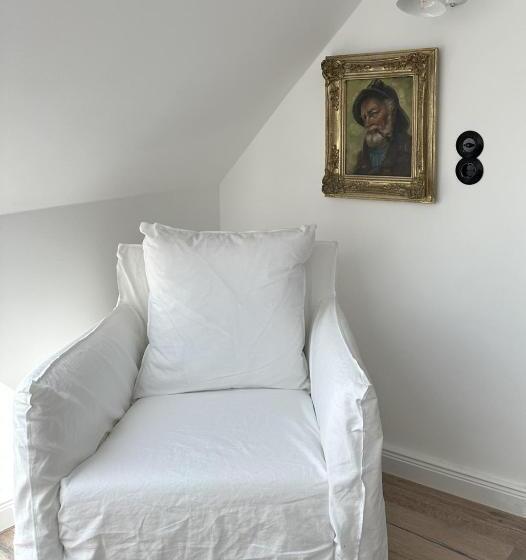 经济房, Strandhaus Wotan