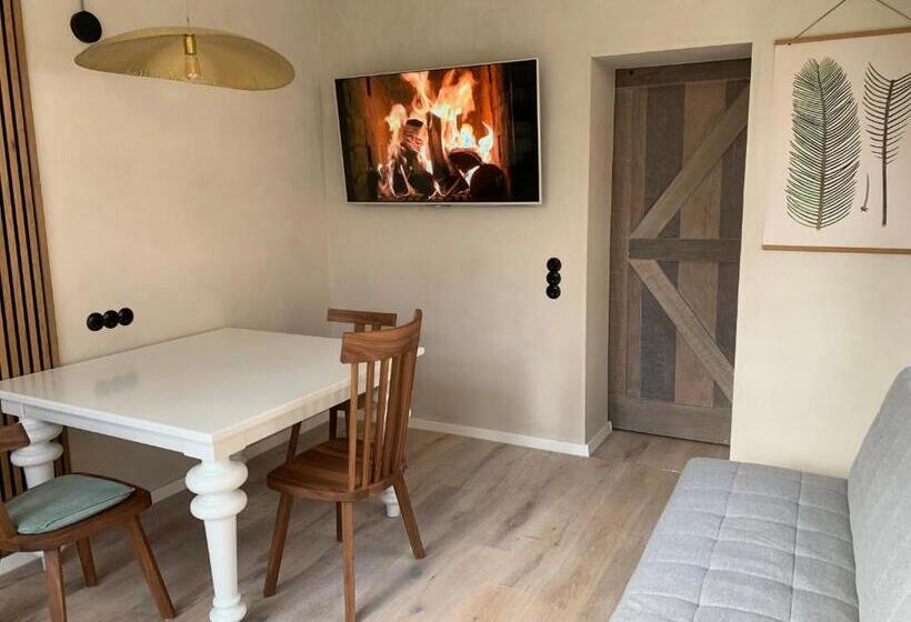 家庭间, Strandhaus Wotan