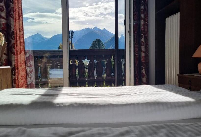 غرفة قياسية مزوَّدة بشُرفة, Pension Kaiserer