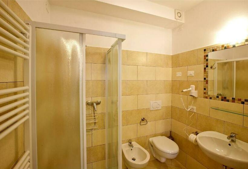 标准间, La Brenta Vecchia