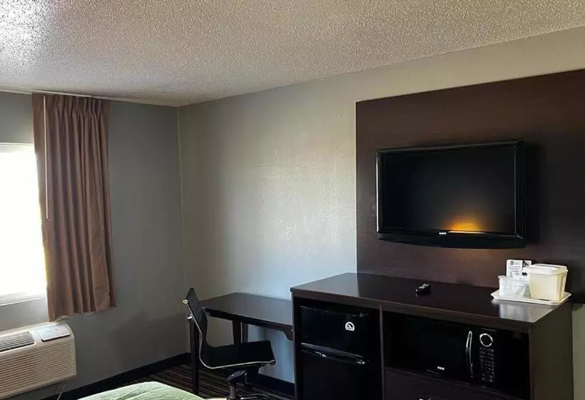 Bisneshuone, Colby Inn And Suites