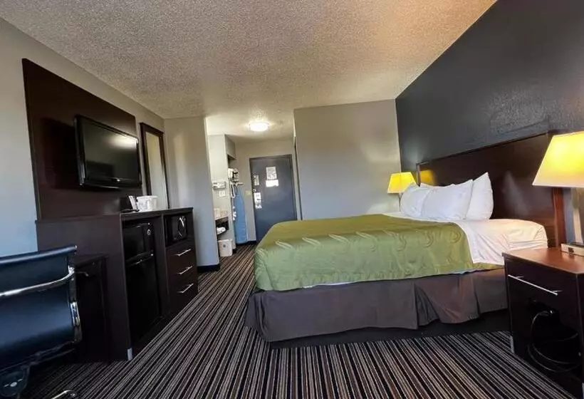 Bisneshuone, Colby Inn And Suites