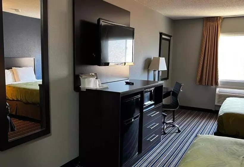 Standard-huone, Colby Inn And Suites