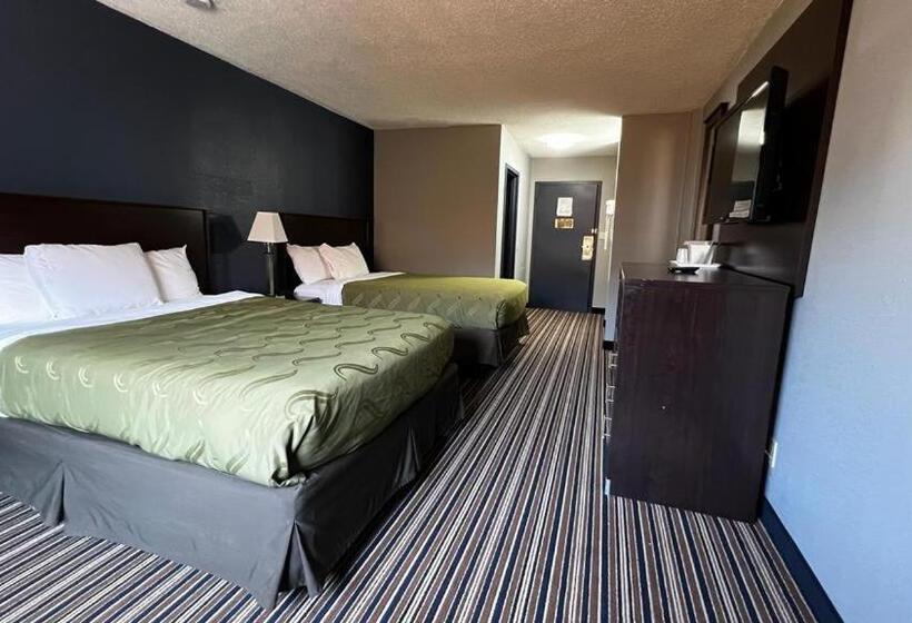 Номер Стандарт, Colby Inn And Suites