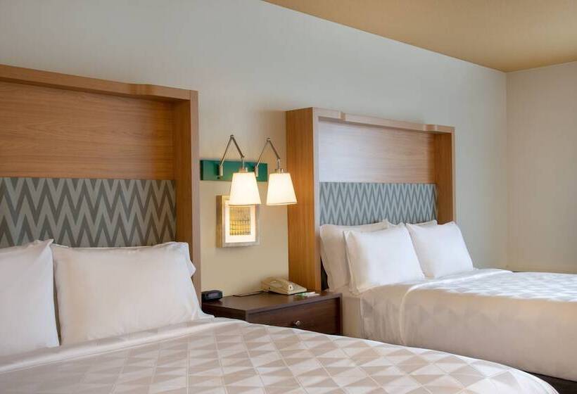 סוויטה נוף להרים, Holiday Inn Denver East, An Ihg