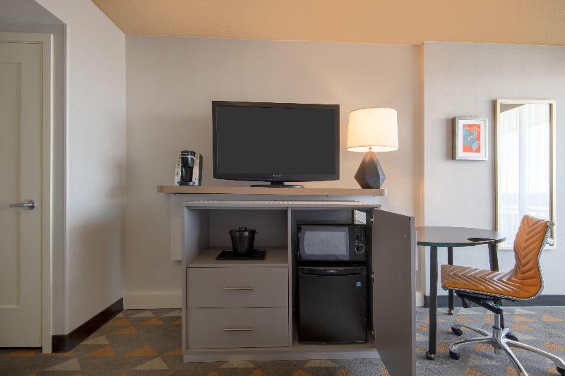 Standardrum King Size Säng, Holiday Inn Denver East, An Ihg