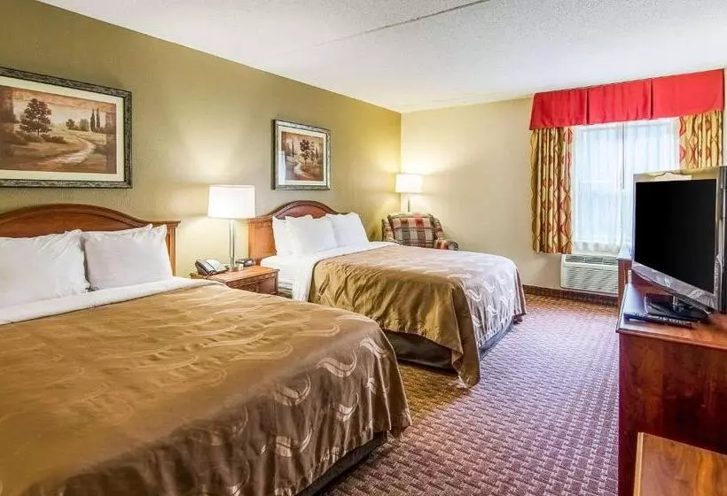 スタンダードルーム, Quality Inn & Suites Lexington Near I 64 And I 81
