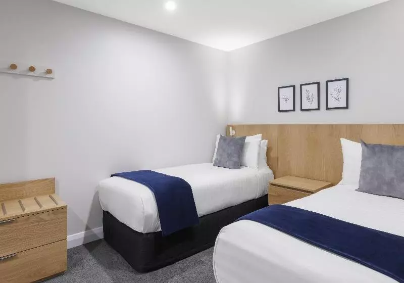 キングサイズベッドのスタンダードルーム, Ramada Hotel & Conference Center By Wyndham Lewiston