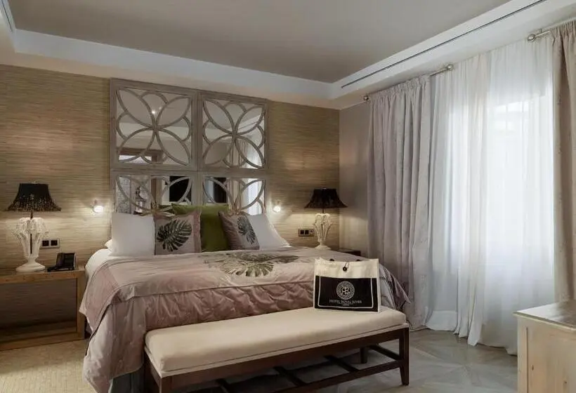 プール付き１ベッドルームヴィラ, Royal River, Luxury Hotel   Adults Only