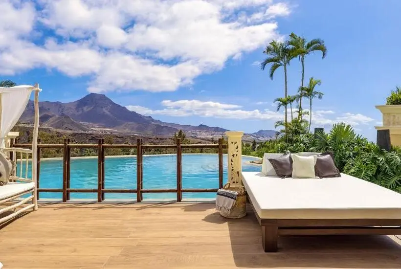 ビラホテル１ベッドルーム, Royal River, Luxury Hotel   Adults Only