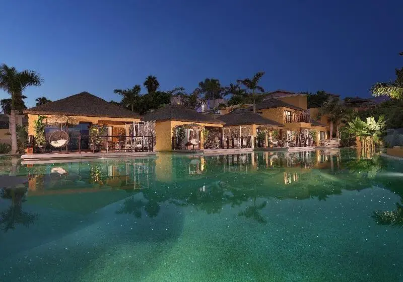 ビラホテル１ベッドルーム, Royal River, Luxury Hotel   Adults Only