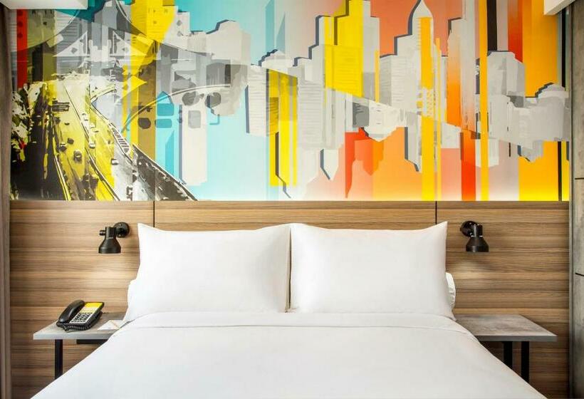 Номер Deluxe, Ibis Styles Bekasi Jatibening