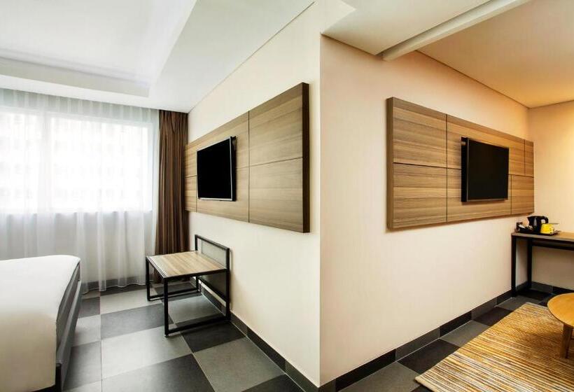 Семейный Номер, Ibis Styles Bekasi Jatibening