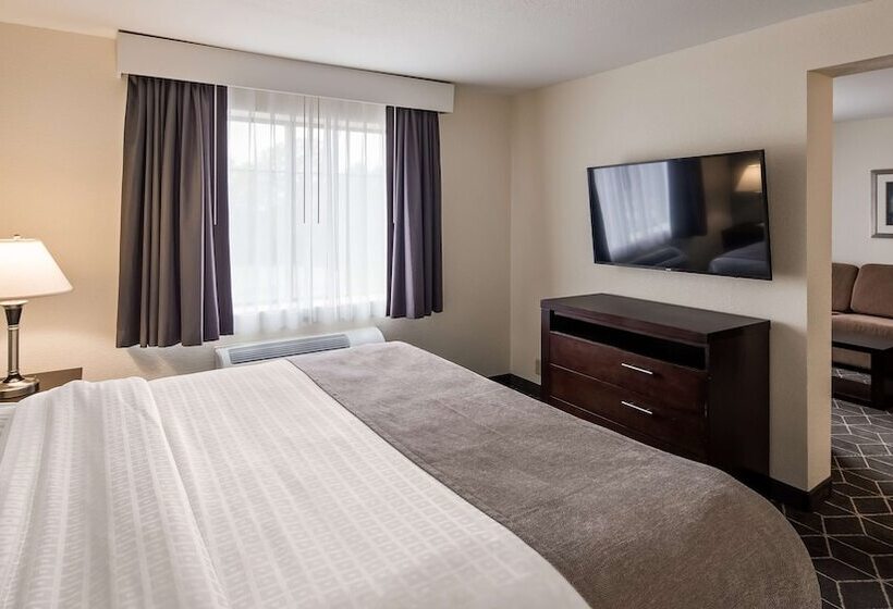 سوییت, Best Western Plus Portage  And Suites