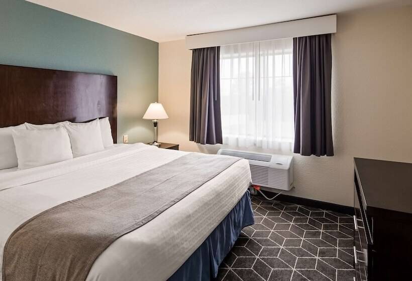 سوییت, Best Western Plus Portage  And Suites
