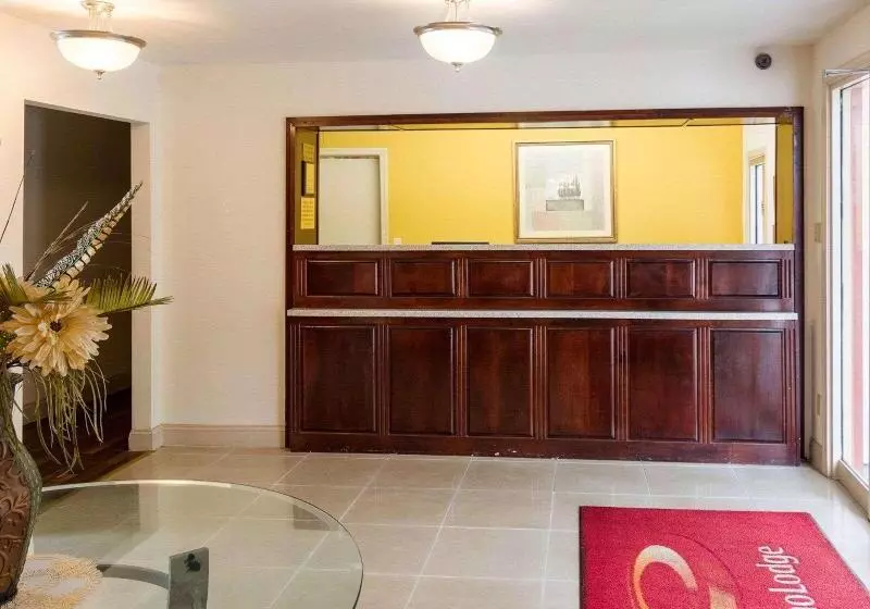 Deluxe-huone King-vuode, Days Inn By Wyndham Racine/sturtevant
