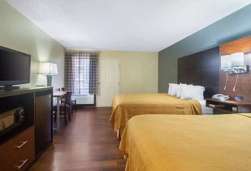 ２ダブルベッドのスタンダードルーム, Econo Lodge Inn & Suites Gatlinburg At The Convention Center