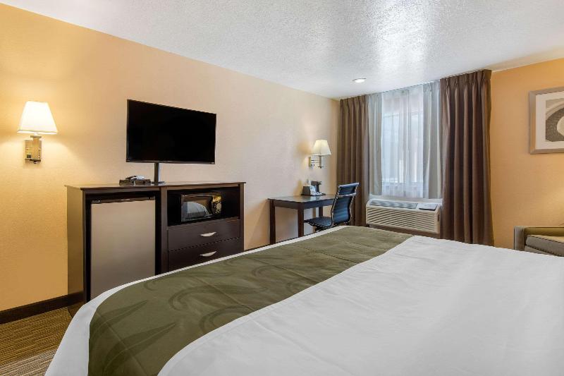 Стандартный Номер Кровать Кинг, Quality Inn & Suites Albuquerque North Near Balloon Fiesta Park