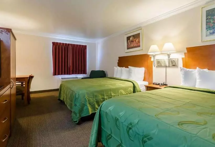 Standard-huone Pohjakerros, Quality Inn & Suites Salina