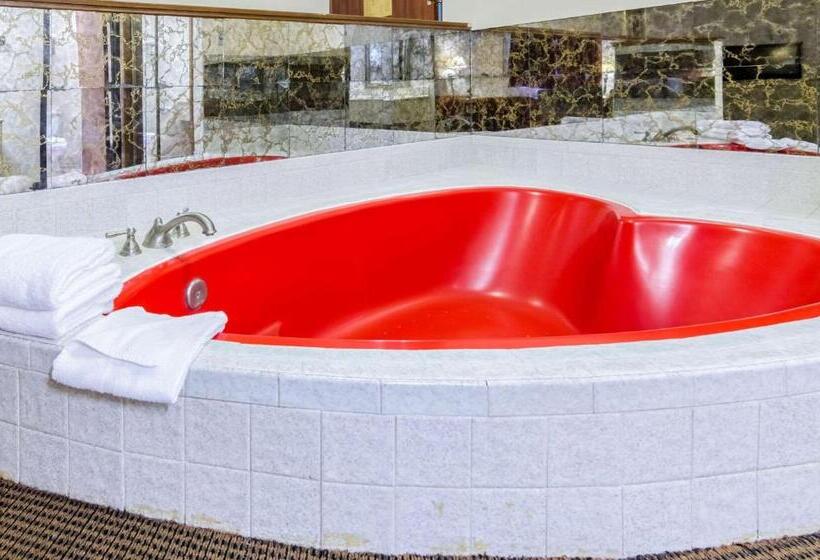 Люкс Кровать Кинг, Quality Inn & Suites Salina