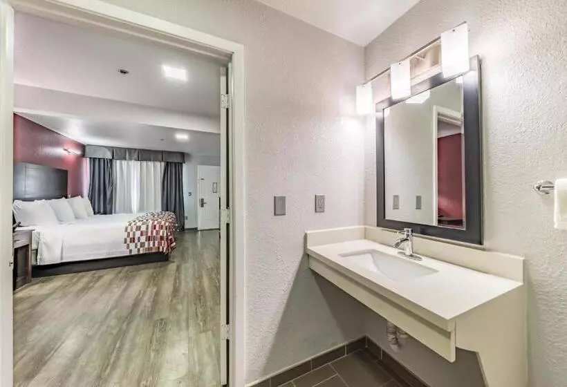 Deluxe-huone Soveltuu Liikuntarajoitteisille, Red Roof Inn Dallas Mesquite Fair Park Ne