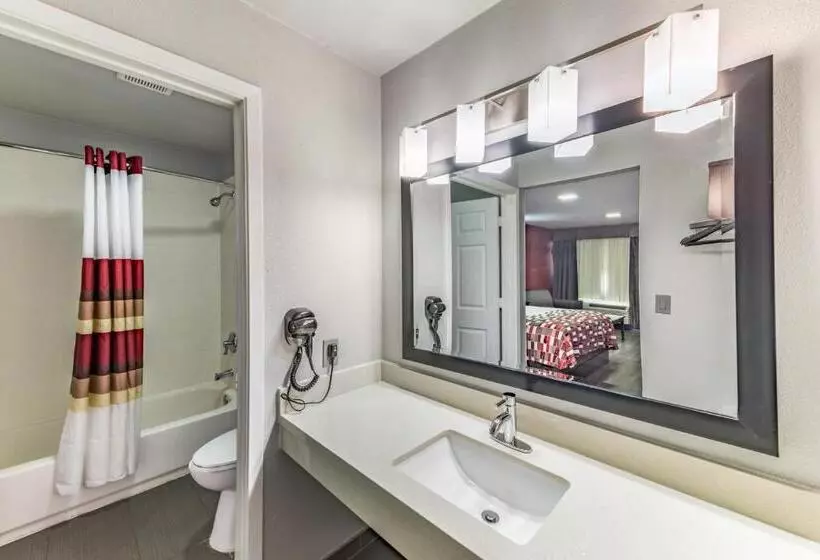 Superior-huone King-vuode, Red Roof Inn Dallas Mesquite Fair Park Ne