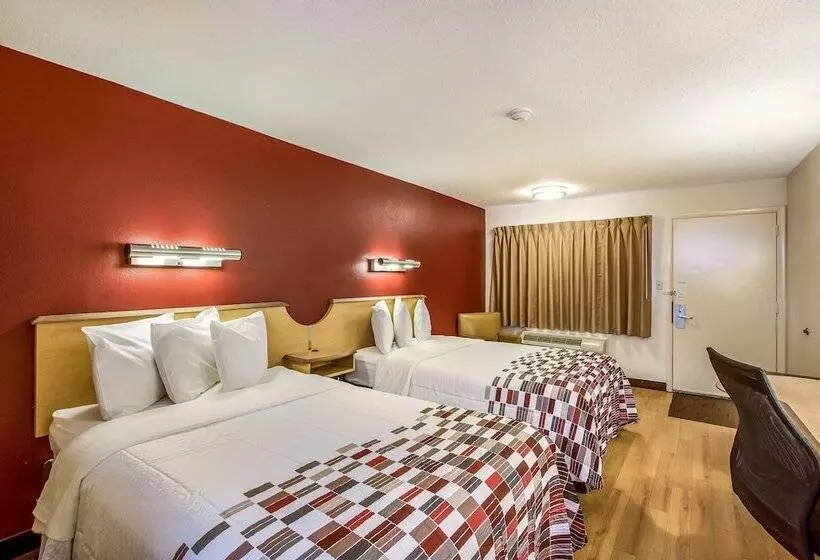 ２ダブルベッドのスタンダードルーム, Red Roof Inn Detroit  Plymouth/ Canton