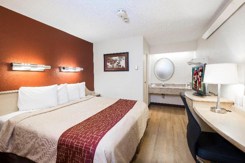 带大床的标准间, Red Roof Inn Louisville East  Hurstbourne