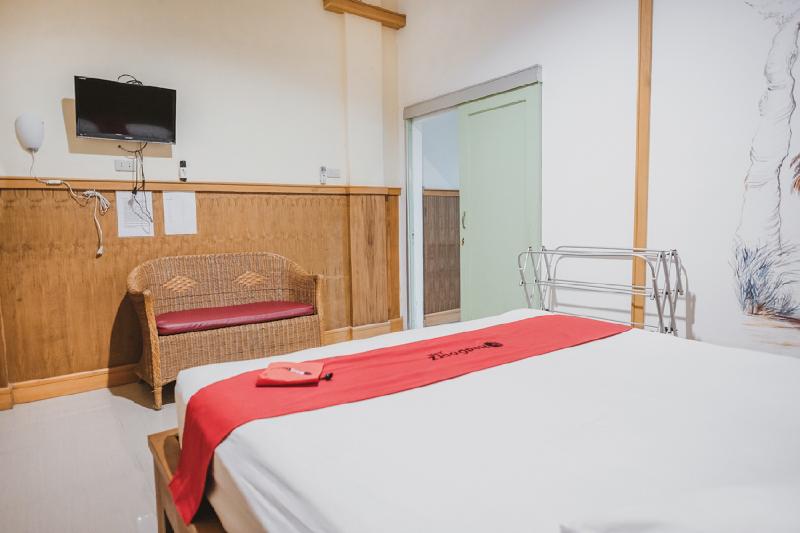 디럭스 룸, Red Roof Inn Plus+ St Louis Forest Park/ Hampton Ave